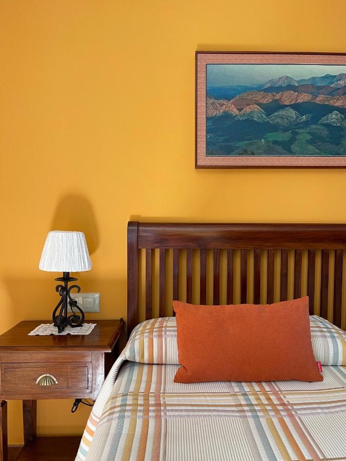 Hotel Rural El Texeu Parres de Llanes Buitenkant foto